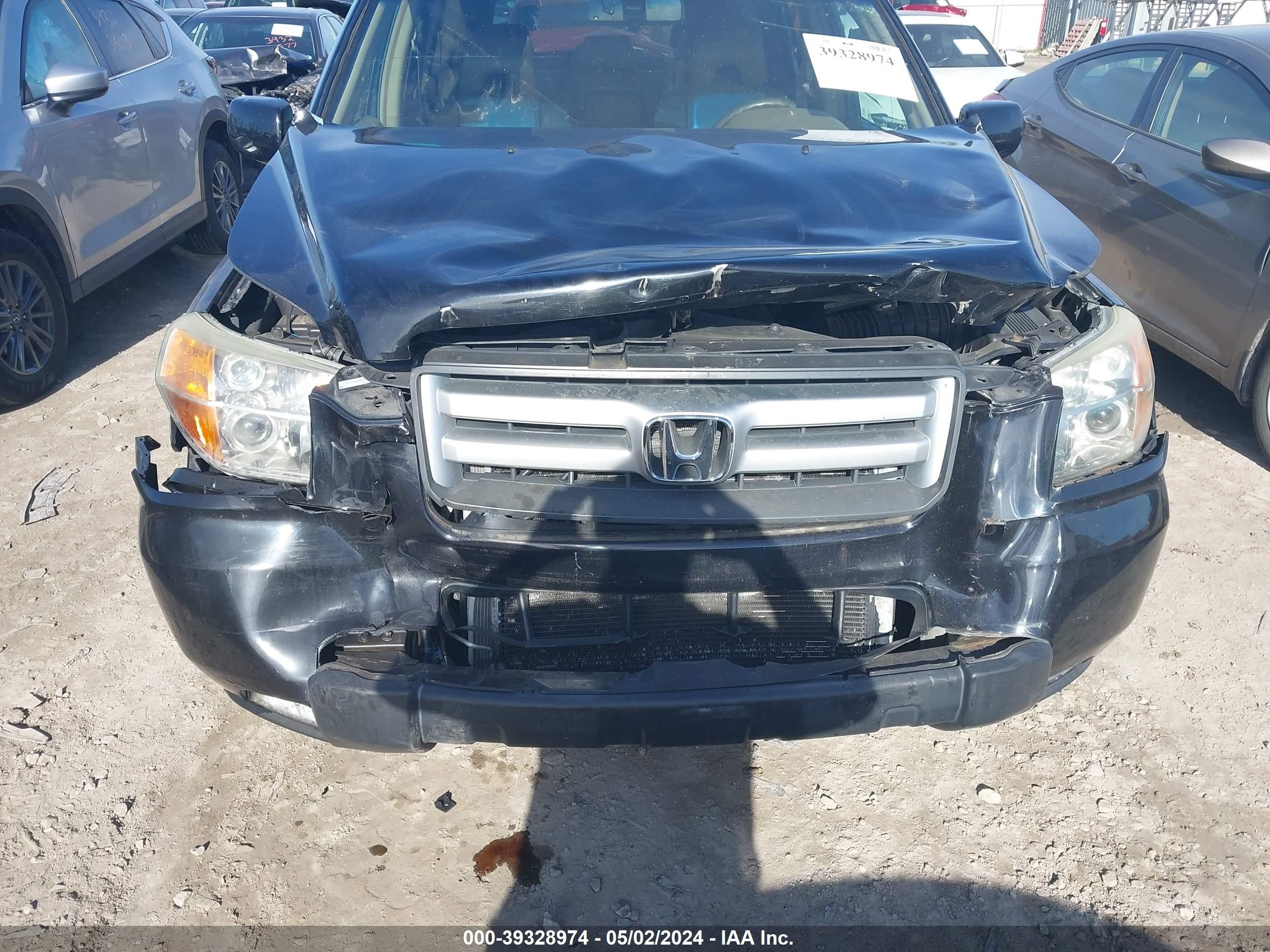 Photo 5 VIN: 5FNYF18536B019367 - HONDA PILOT 