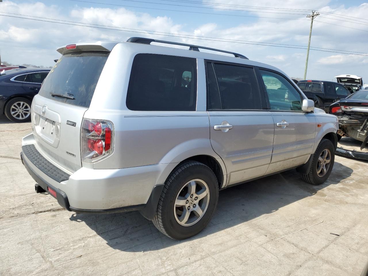 Photo 2 VIN: 5FNYF18537B009777 - HONDA PILOT 