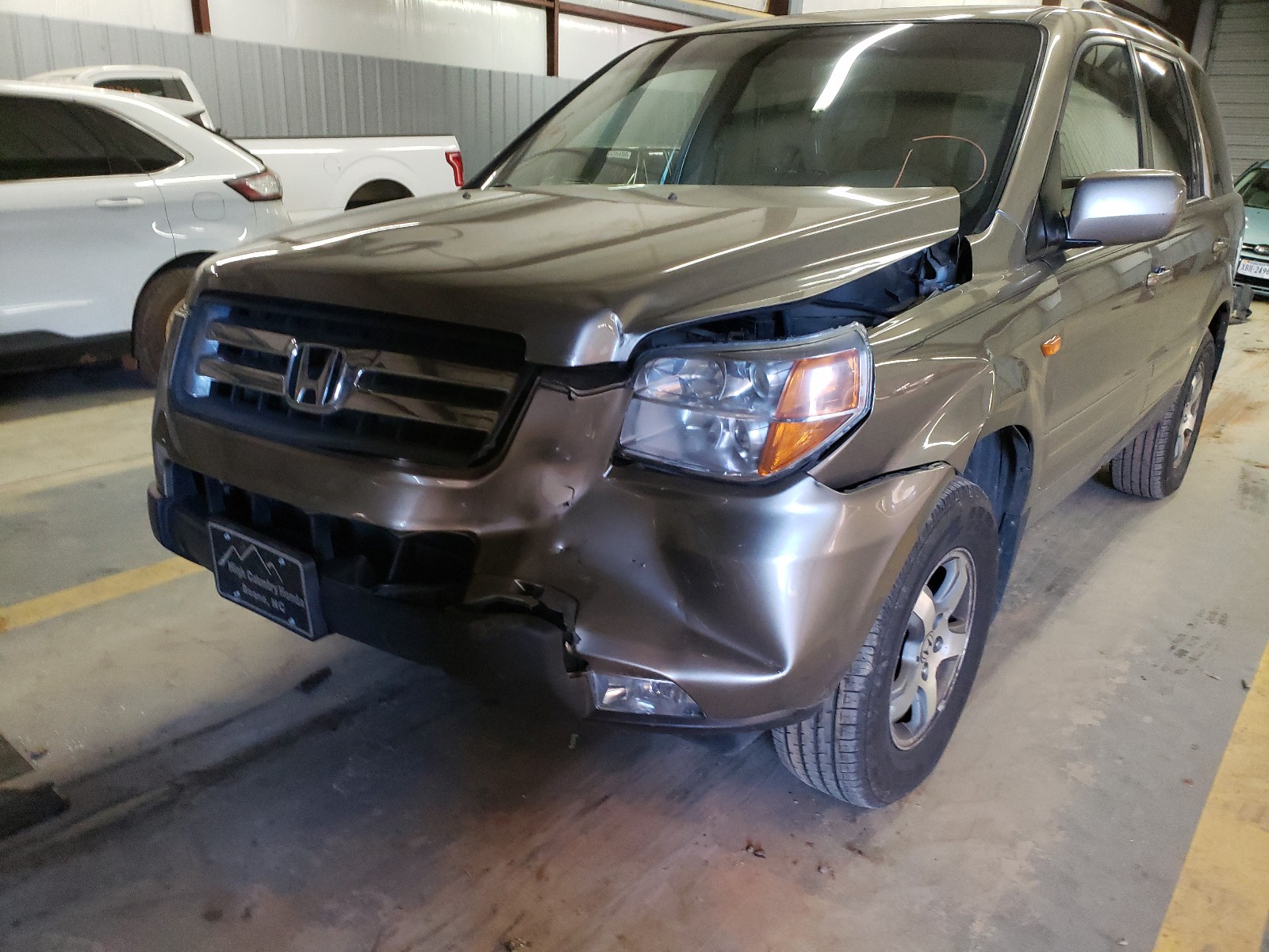 Photo 8 VIN: 5FNYF18538B045325 - HONDA PILOT EXL 