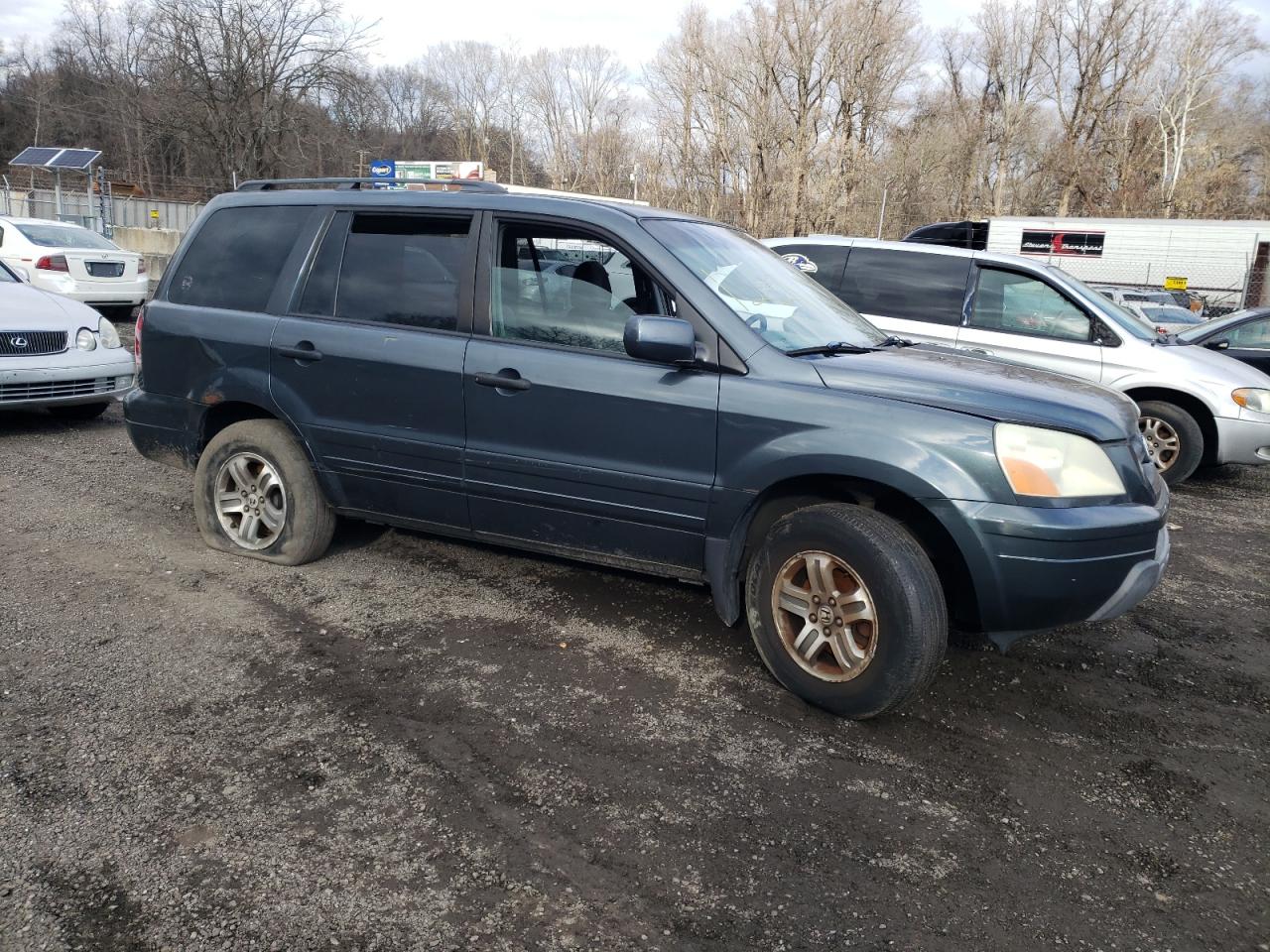 Photo 3 VIN: 5FNYF18544B005085 - HONDA PILOT 