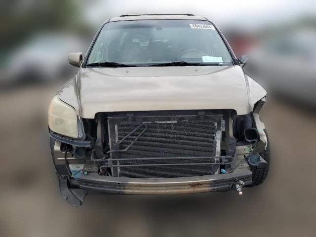 Photo 4 VIN: 5FNYF18548B029179 - HONDA PILOT 