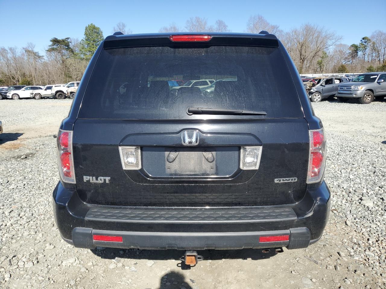 Photo 5 VIN: 5FNYF18557B006640 - HONDA PILOT 