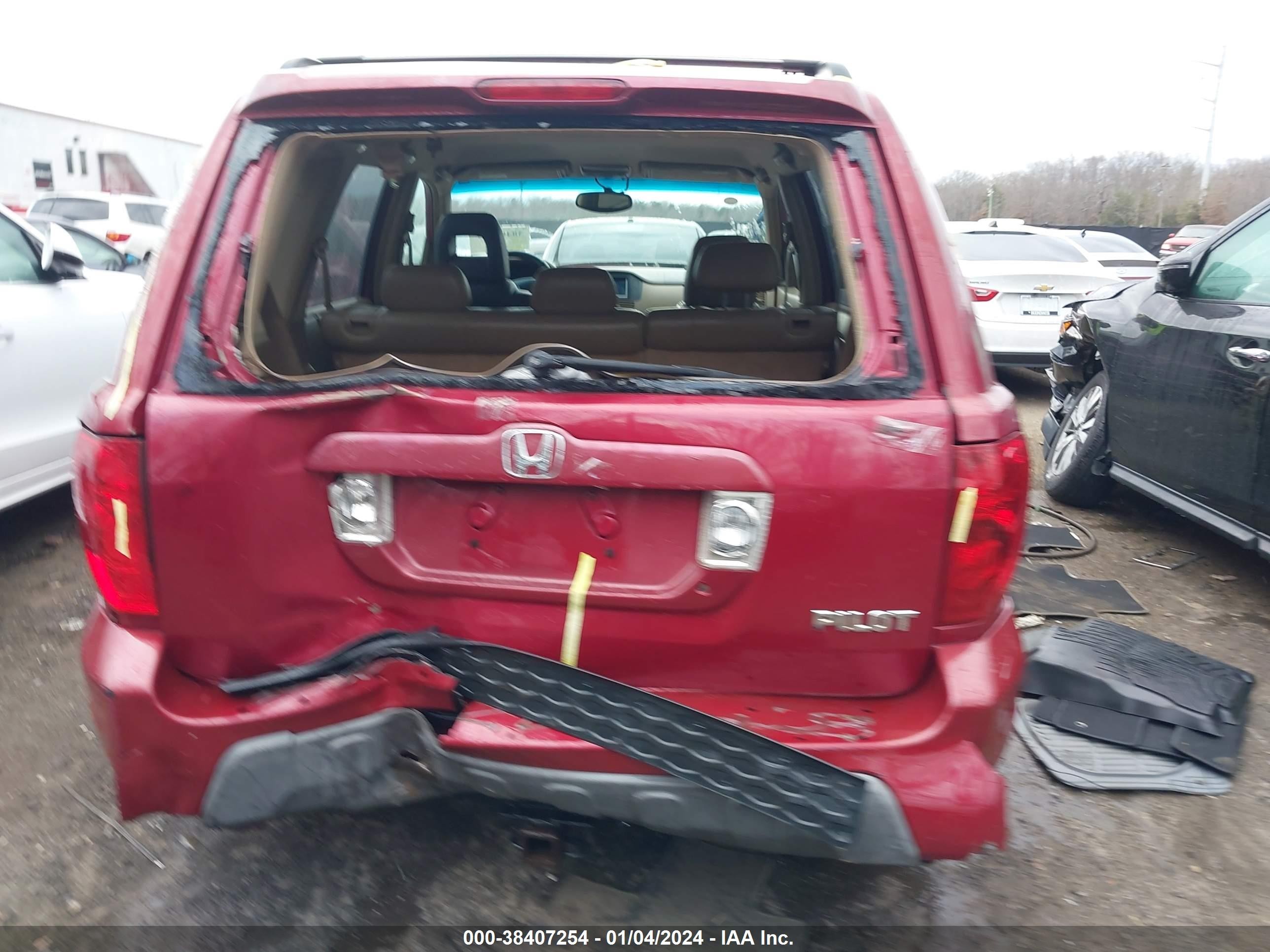 Photo 15 VIN: 5FNYF18564B001958 - HONDA PILOT 