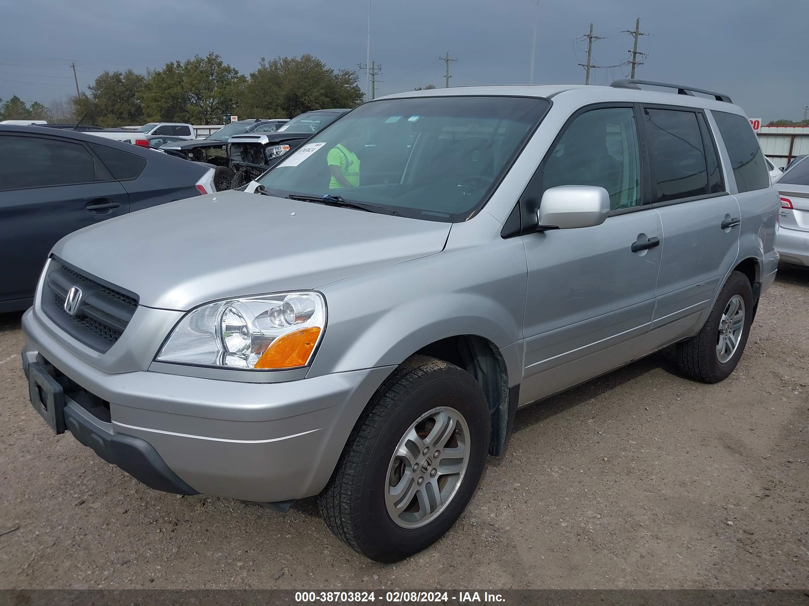 Photo 1 VIN: 5FNYF18565B045749 - HONDA PILOT 