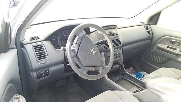 Photo 9 VIN: 5FNYF18565B065984 - HONDA PILOT 