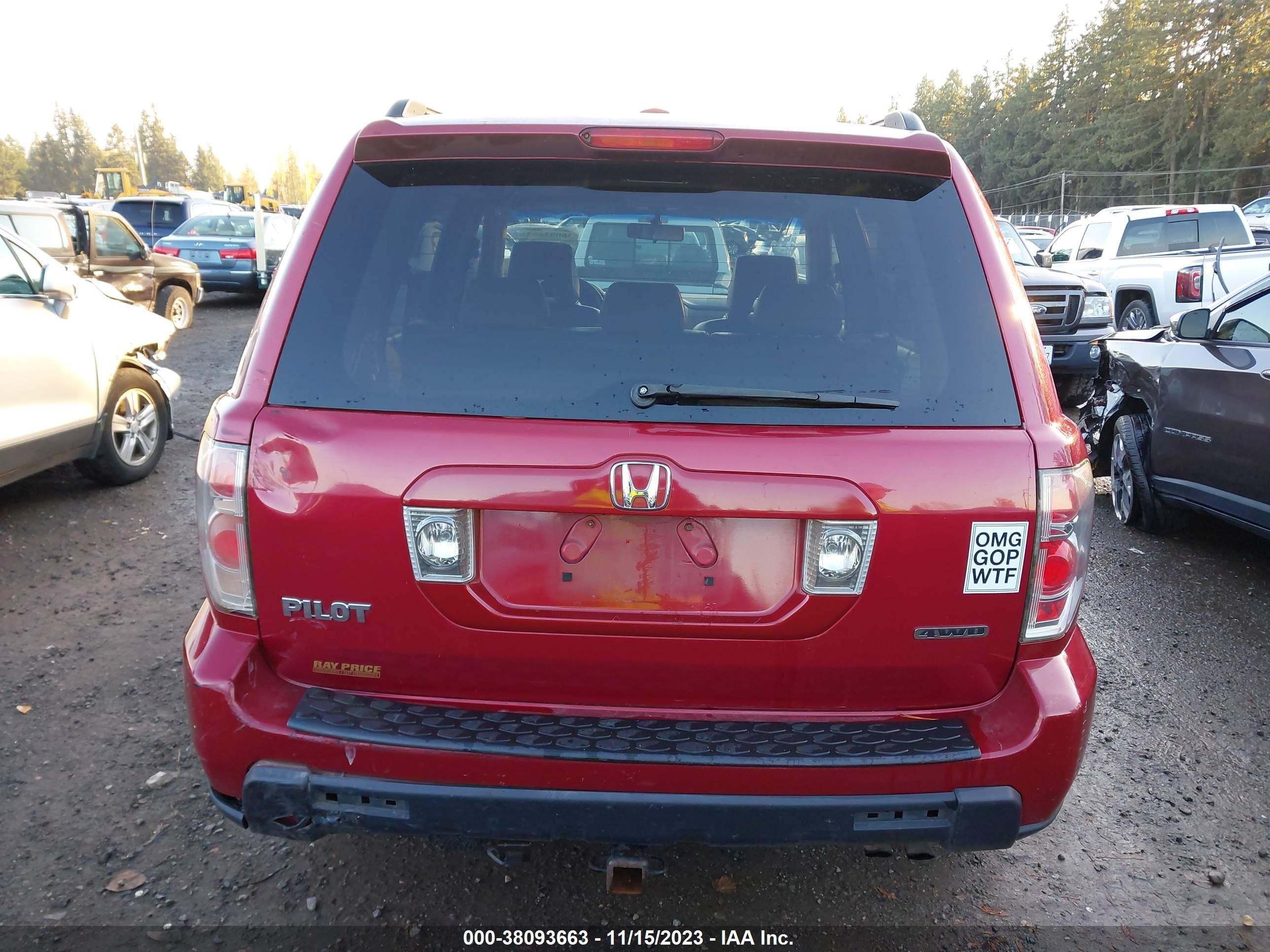 Photo 15 VIN: 5FNYF18566B006600 - HONDA PILOT 