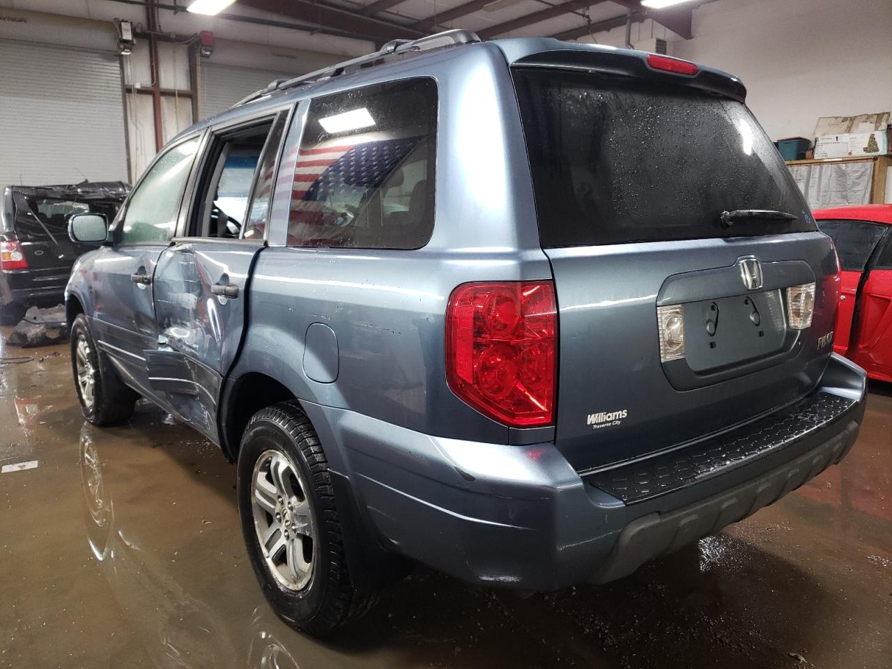 Photo 1 VIN: 5FNYF18575B047641 - HONDA PILOT 