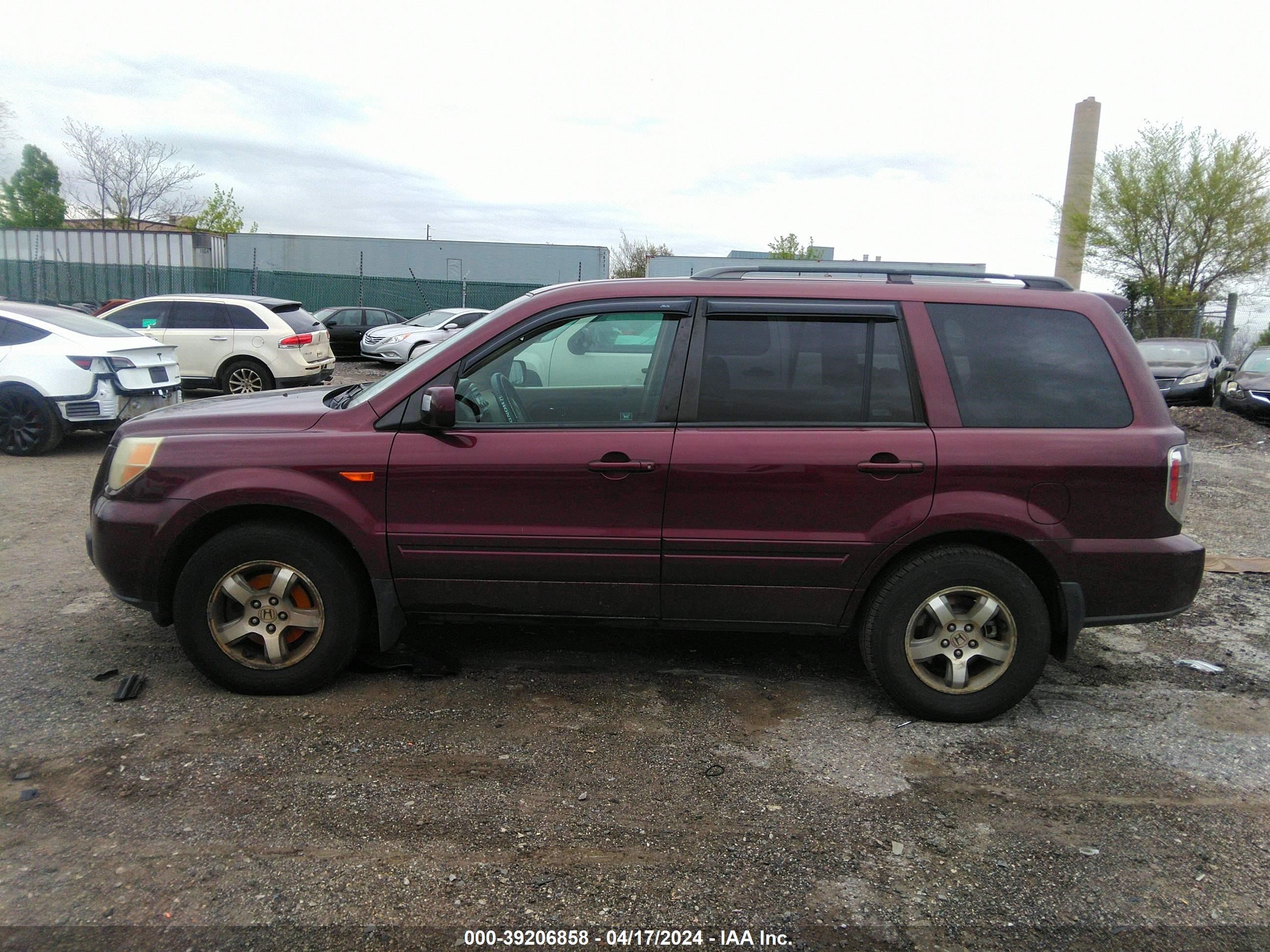 Photo 12 VIN: 5FNYF18587B021195 - HONDA PILOT 