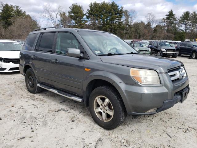 Photo 3 VIN: 5FNYF18588B004060 - HONDA PILOT 