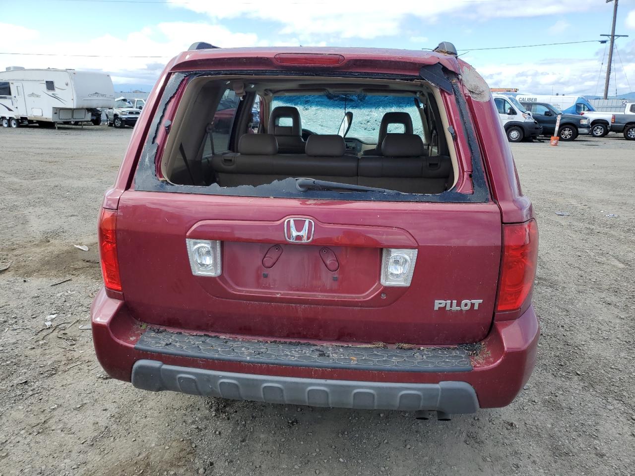 Photo 5 VIN: 5FNYF185X5B045821 - HONDA PILOT 