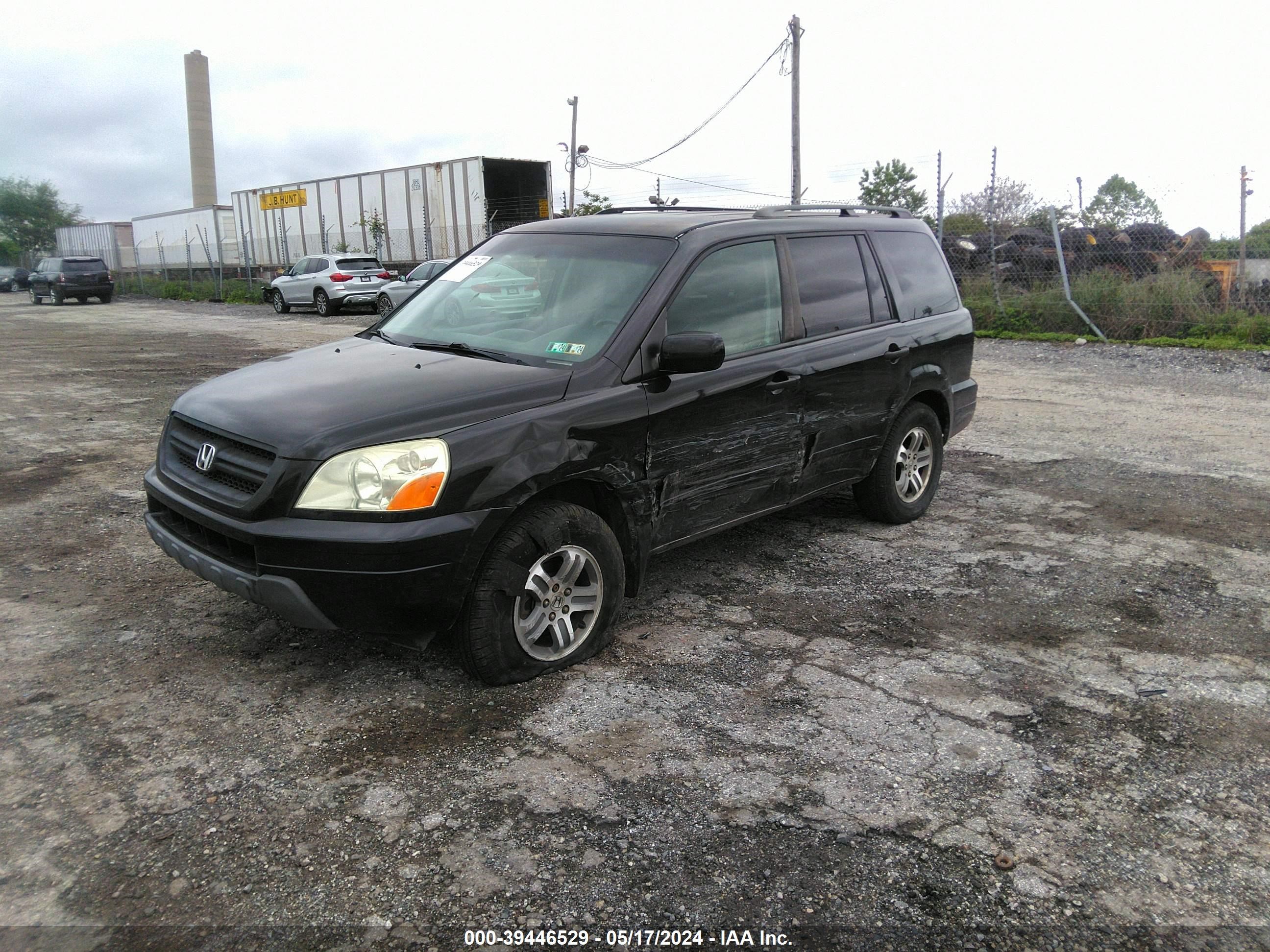 Photo 1 VIN: 5FNYF18604B011216 - HONDA PILOT 