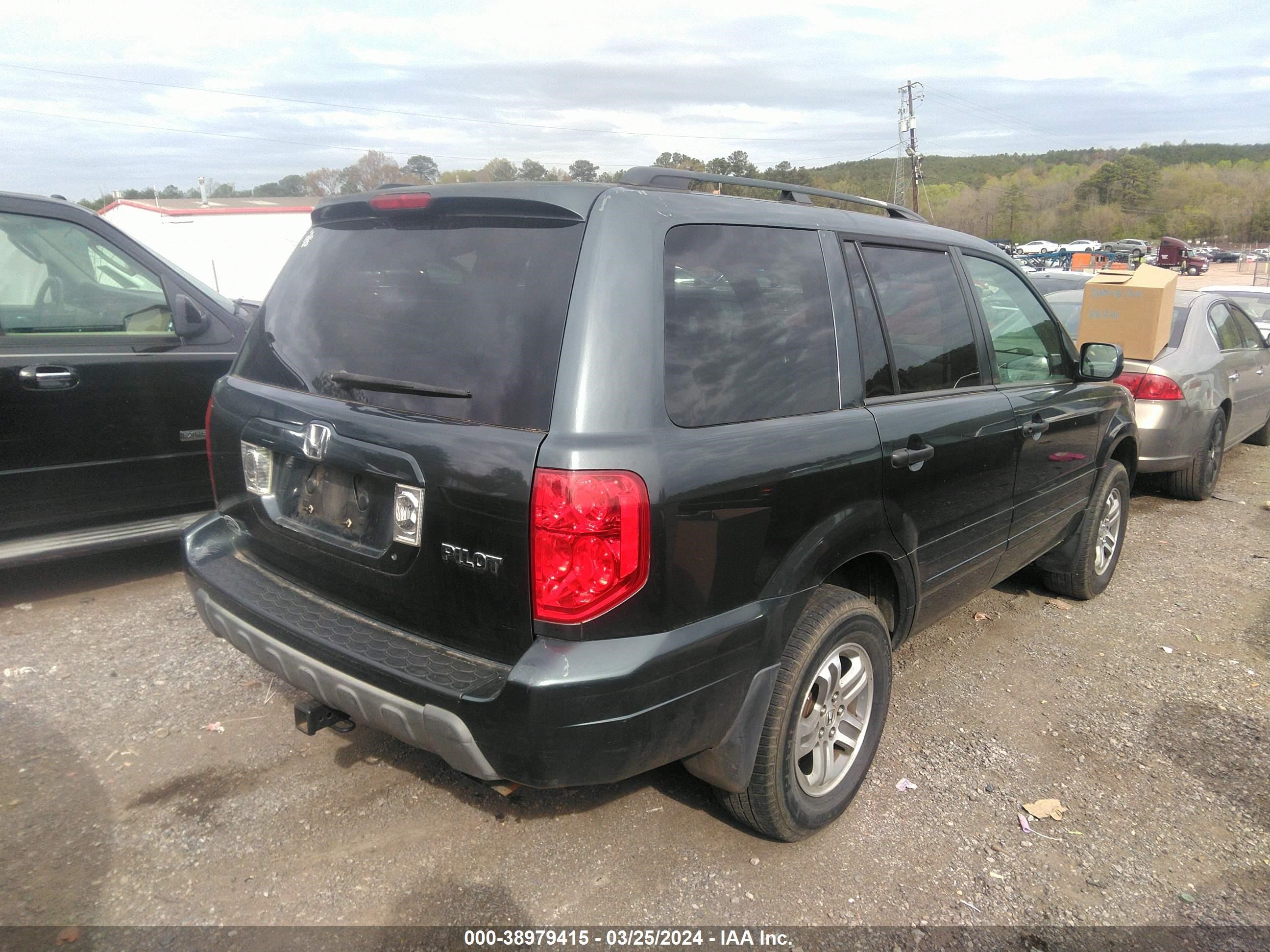 Photo 5 VIN: 5FNYF18625B064937 - HONDA PILOT 