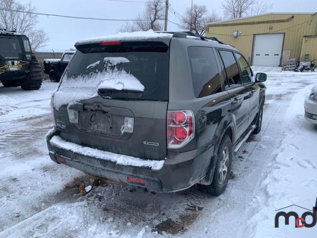 Photo 2 VIN: 5FNYF18636B028109 - HONDA PILOT 