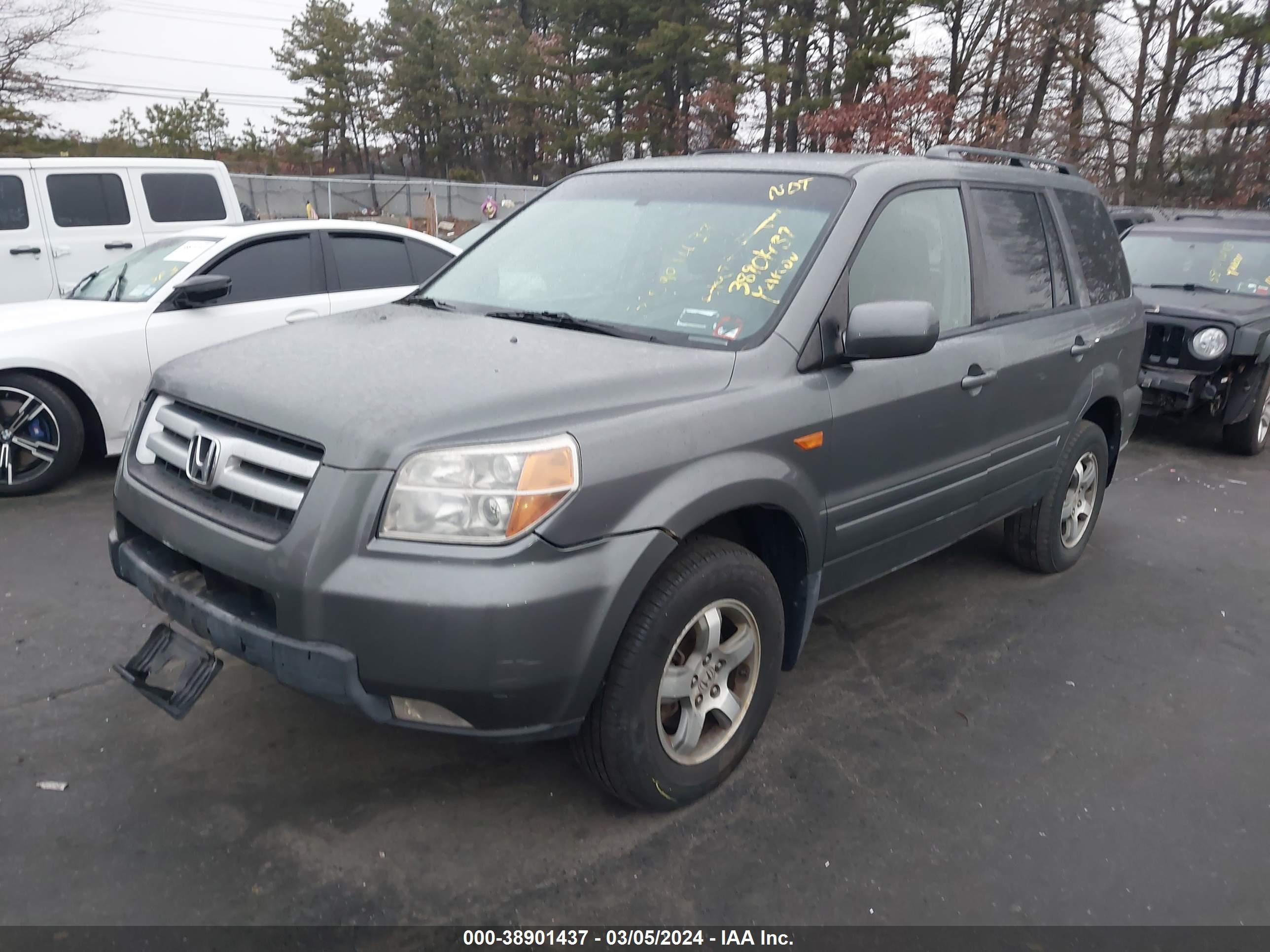 Photo 1 VIN: 5FNYF18637B013482 - HONDA PILOT 