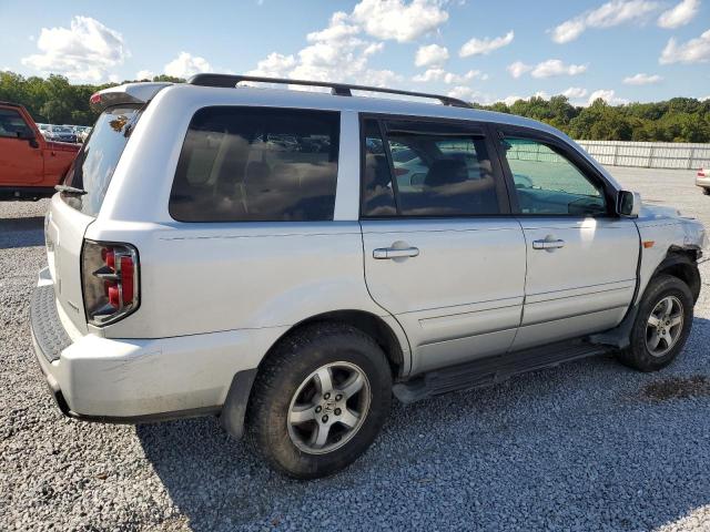 Photo 2 VIN: 5FNYF18637B013899 - HONDA PILOT 