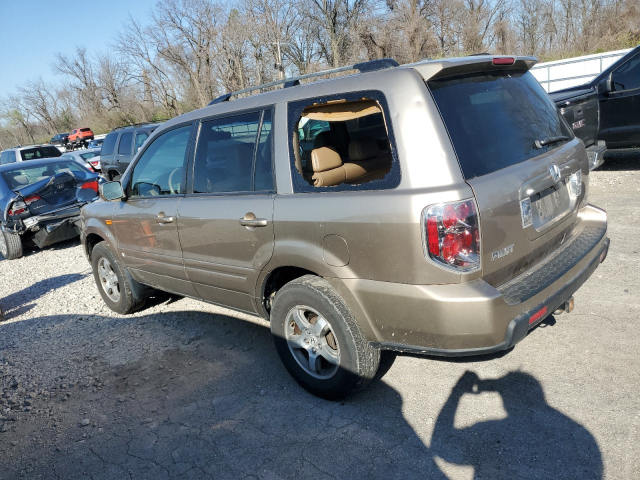 Photo 1 VIN: 5FNYF18657B009899 - HONDA PILOT 