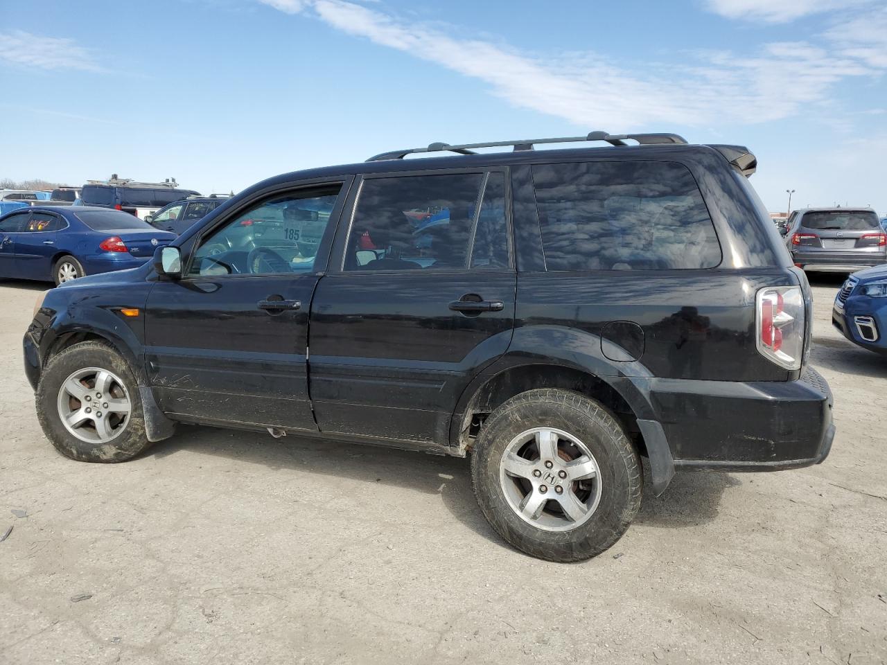 Photo 1 VIN: 5FNYF18658B009435 - HONDA PILOT 