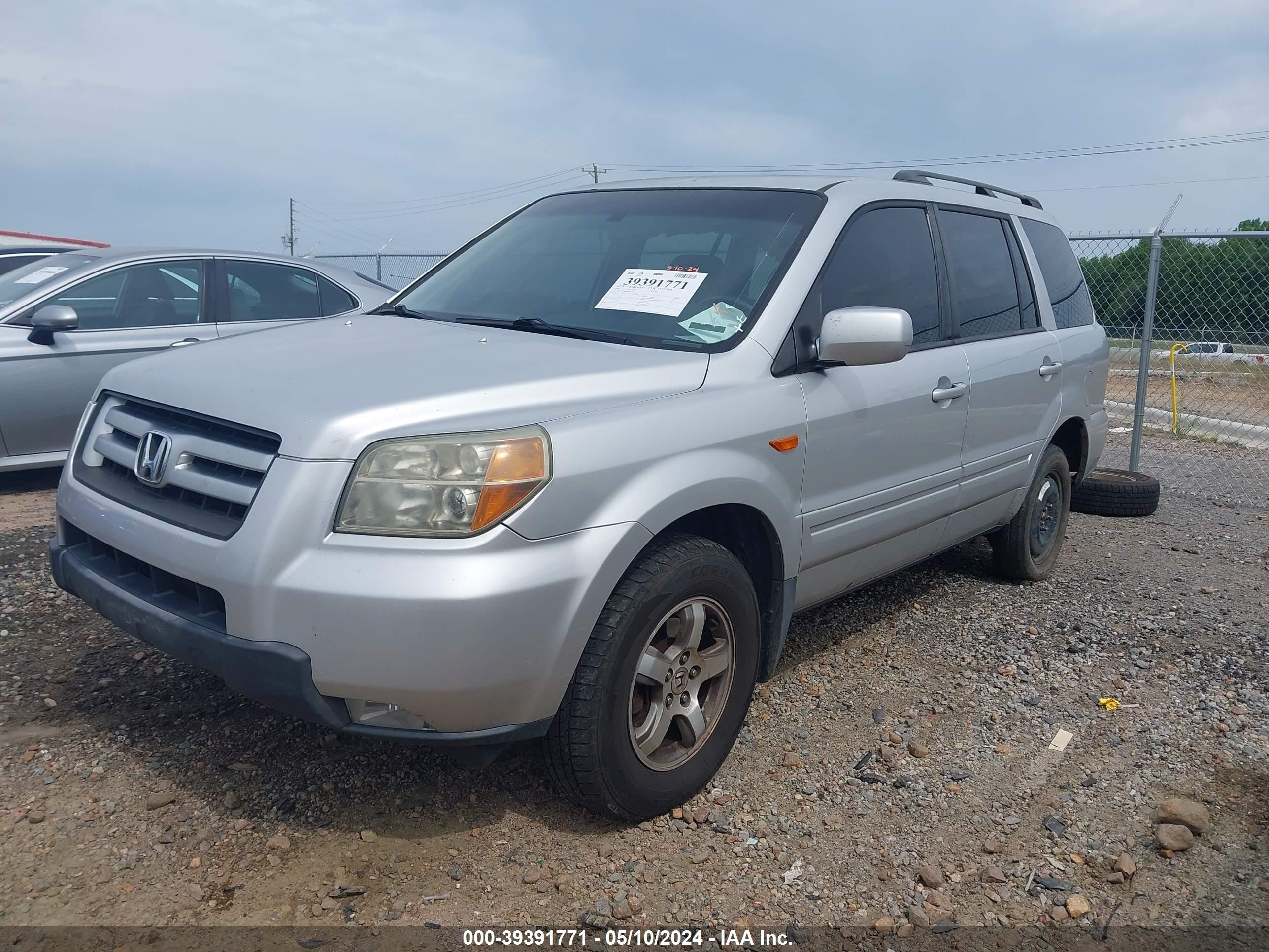 Photo 1 VIN: 5FNYF18666B014432 - HONDA PILOT 