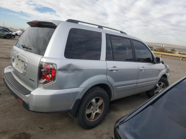 Photo 2 VIN: 5FNYF18667B014738 - HONDA PILOT 