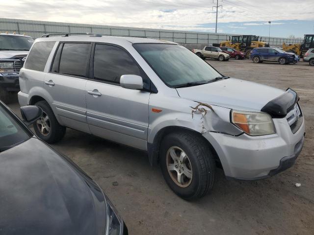 Photo 3 VIN: 5FNYF18667B014738 - HONDA PILOT 