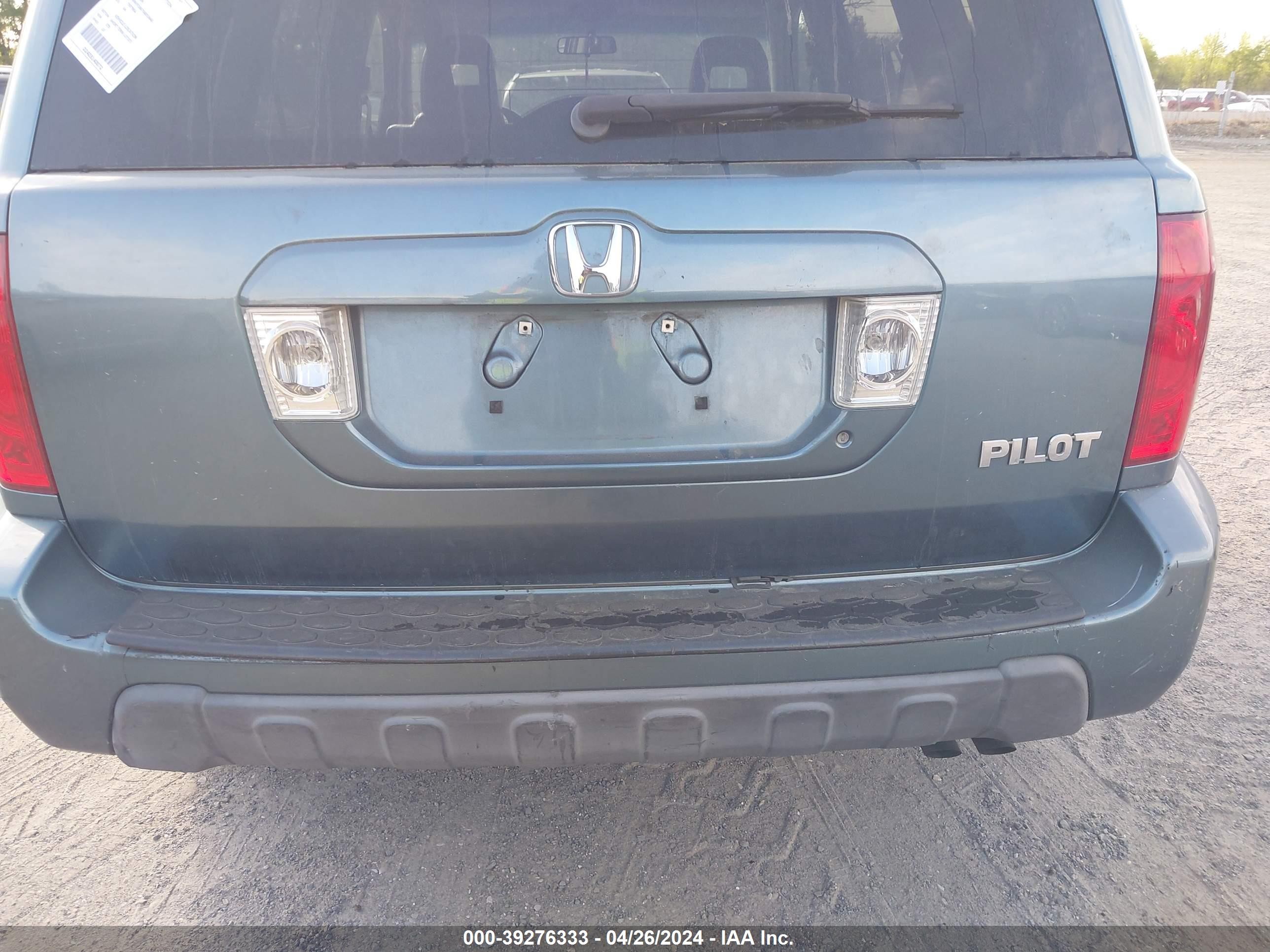 Photo 5 VIN: 5FNYF18675B053660 - HONDA PILOT 