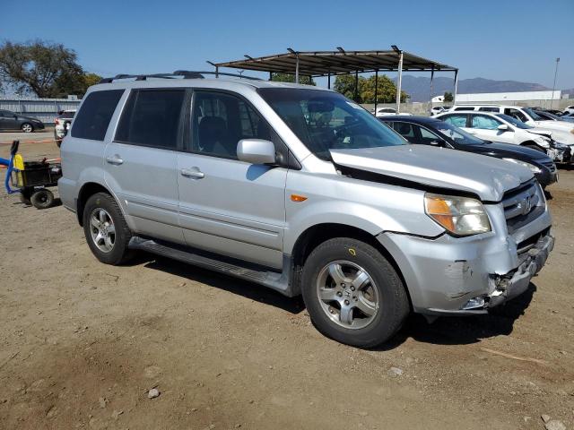 Photo 3 VIN: 5FNYF18678B024163 - HONDA PILOT 