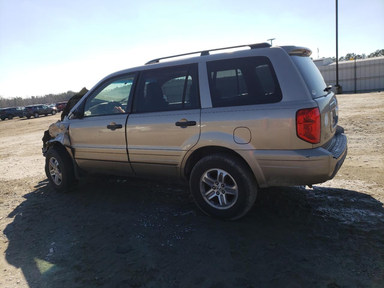 Photo 1 VIN: 5FNYF18695B023530 - HONDA PILOT 