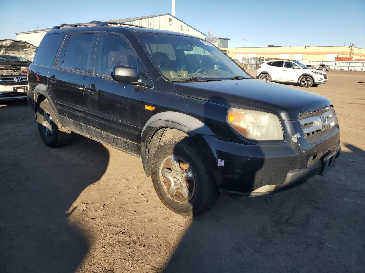 Photo 3 VIN: 5FNYF18706B004018 - HONDA PILOT 