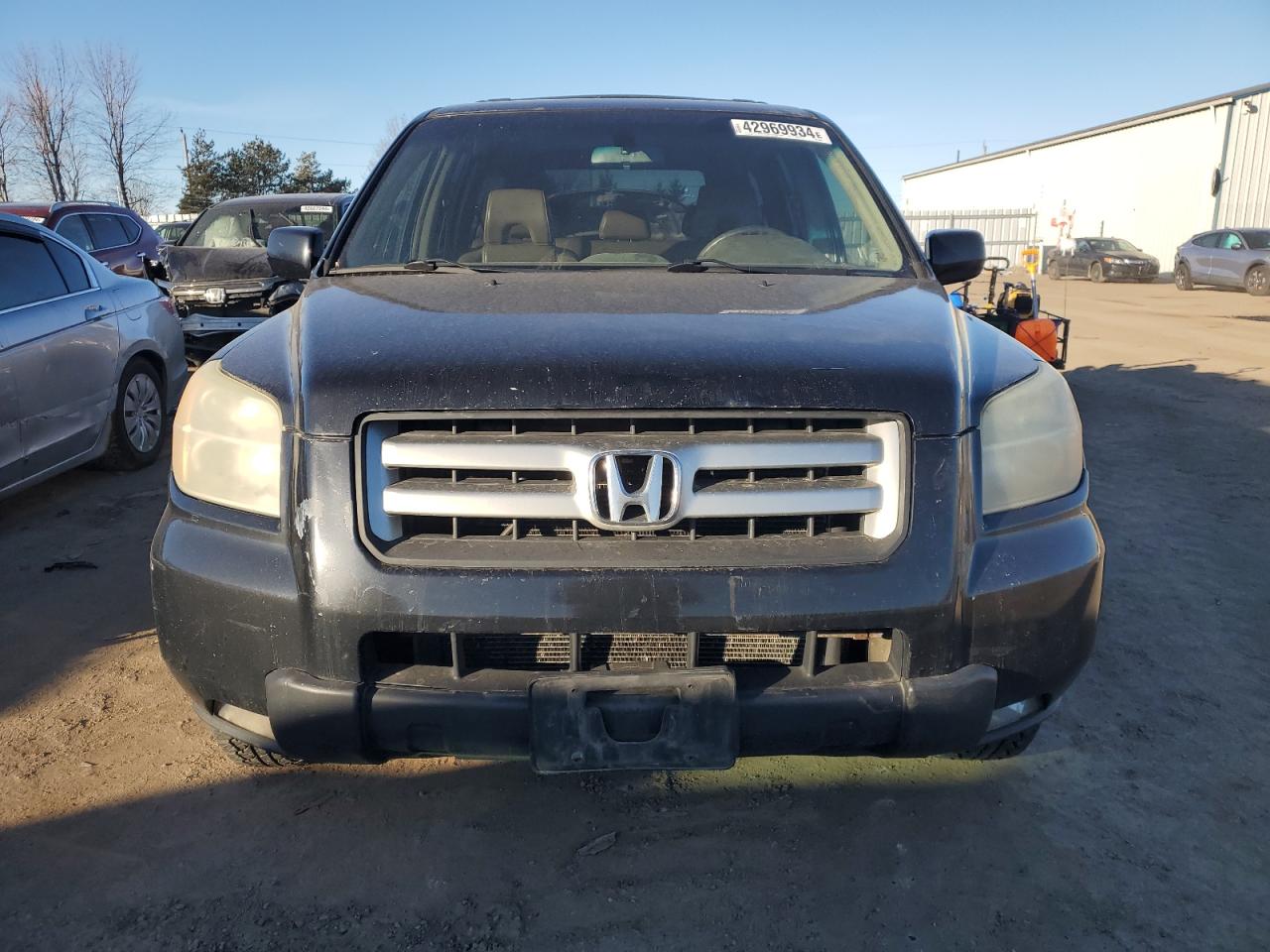 Photo 4 VIN: 5FNYF18706B004018 - HONDA PILOT 