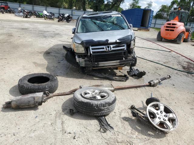 Photo 4 VIN: 5FNYF18716B008837 - HONDA PILOT 