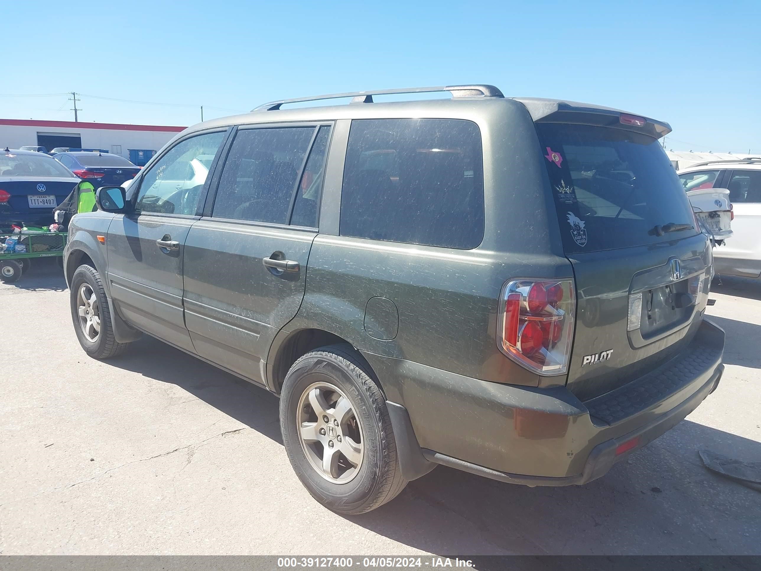 Photo 2 VIN: 5FNYF18726B026506 - HONDA PILOT 