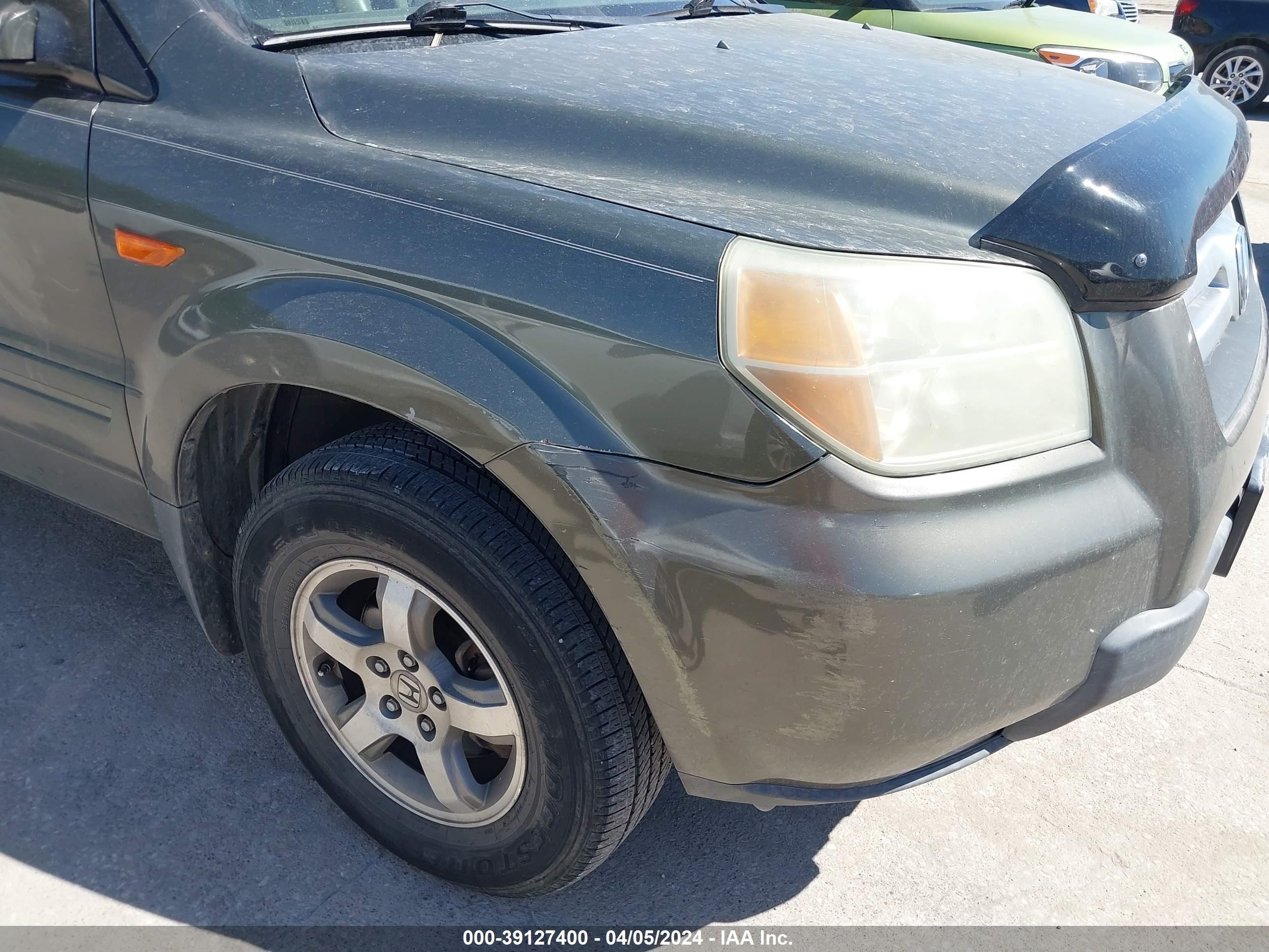 Photo 5 VIN: 5FNYF18726B026506 - HONDA PILOT 