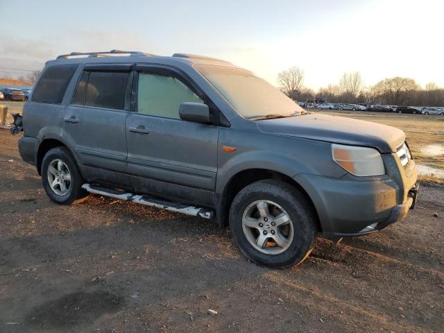 Photo 3 VIN: 5FNYF18728B033832 - HONDA PILOT 