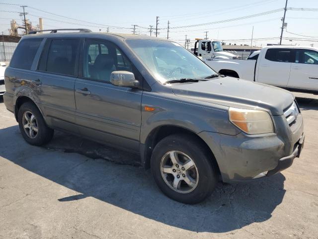 Photo 3 VIN: 5FNYF18728B036455 - HONDA PILOT 