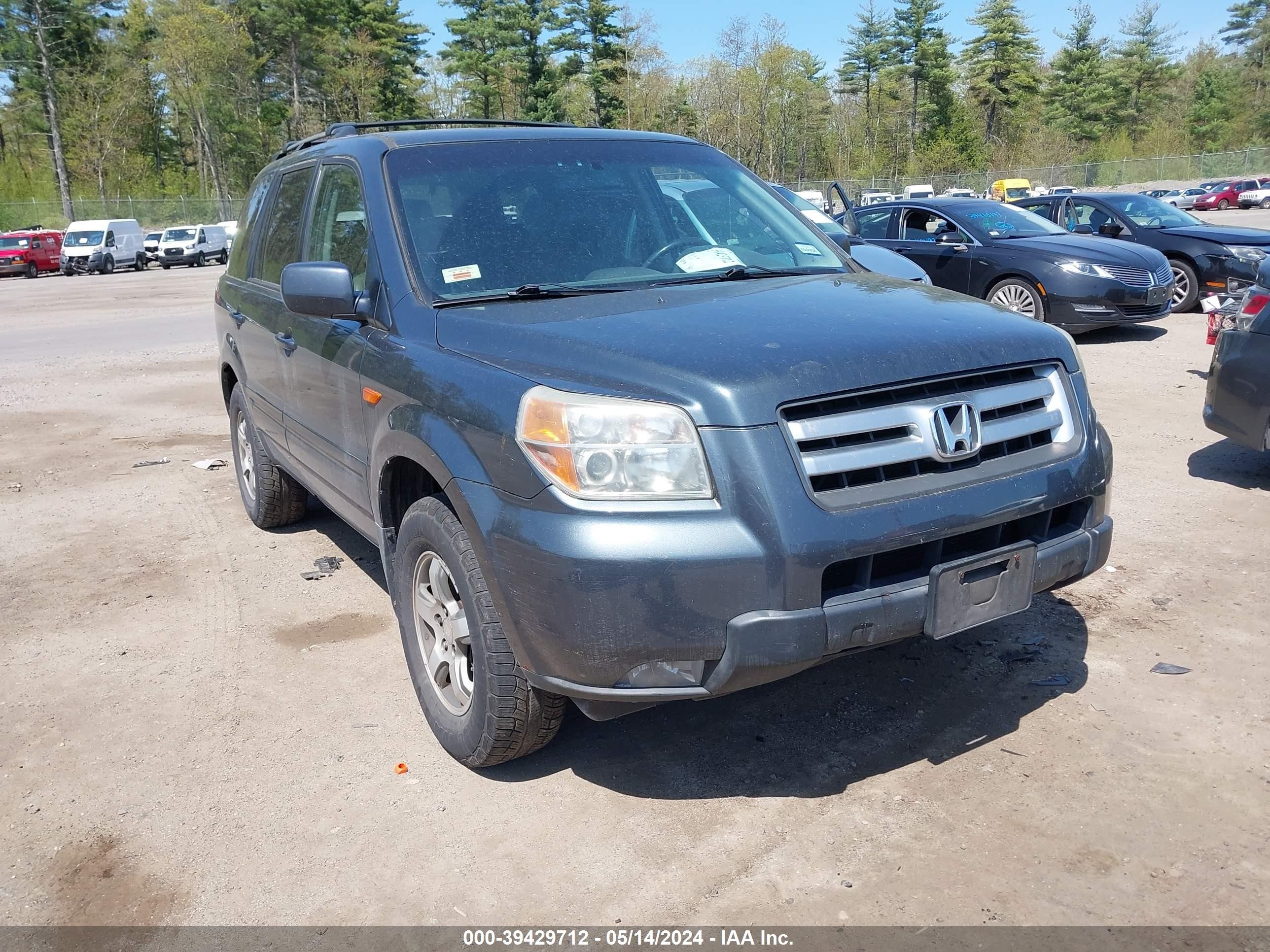 Photo 11 VIN: 5FNYF18736B006880 - HONDA PILOT 