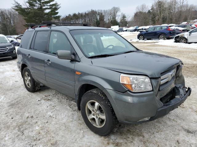 Photo 3 VIN: 5FNYF18788B007414 - HONDA PILOT 