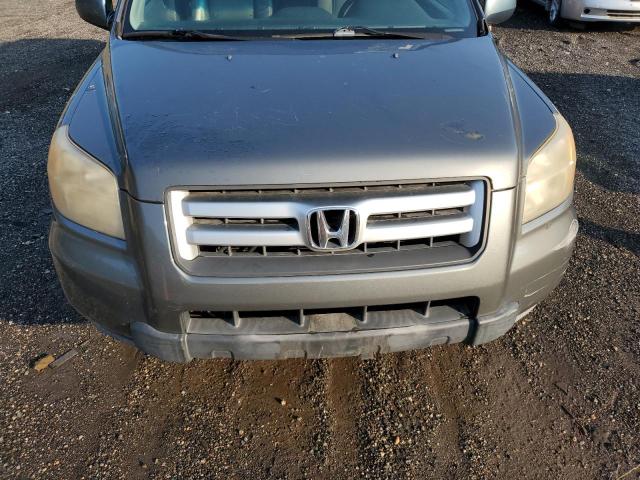 Photo 11 VIN: 5FNYF18788B009745 - HONDA PILOT 