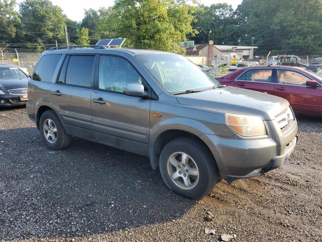 Photo 3 VIN: 5FNYF18788B009745 - HONDA PILOT 