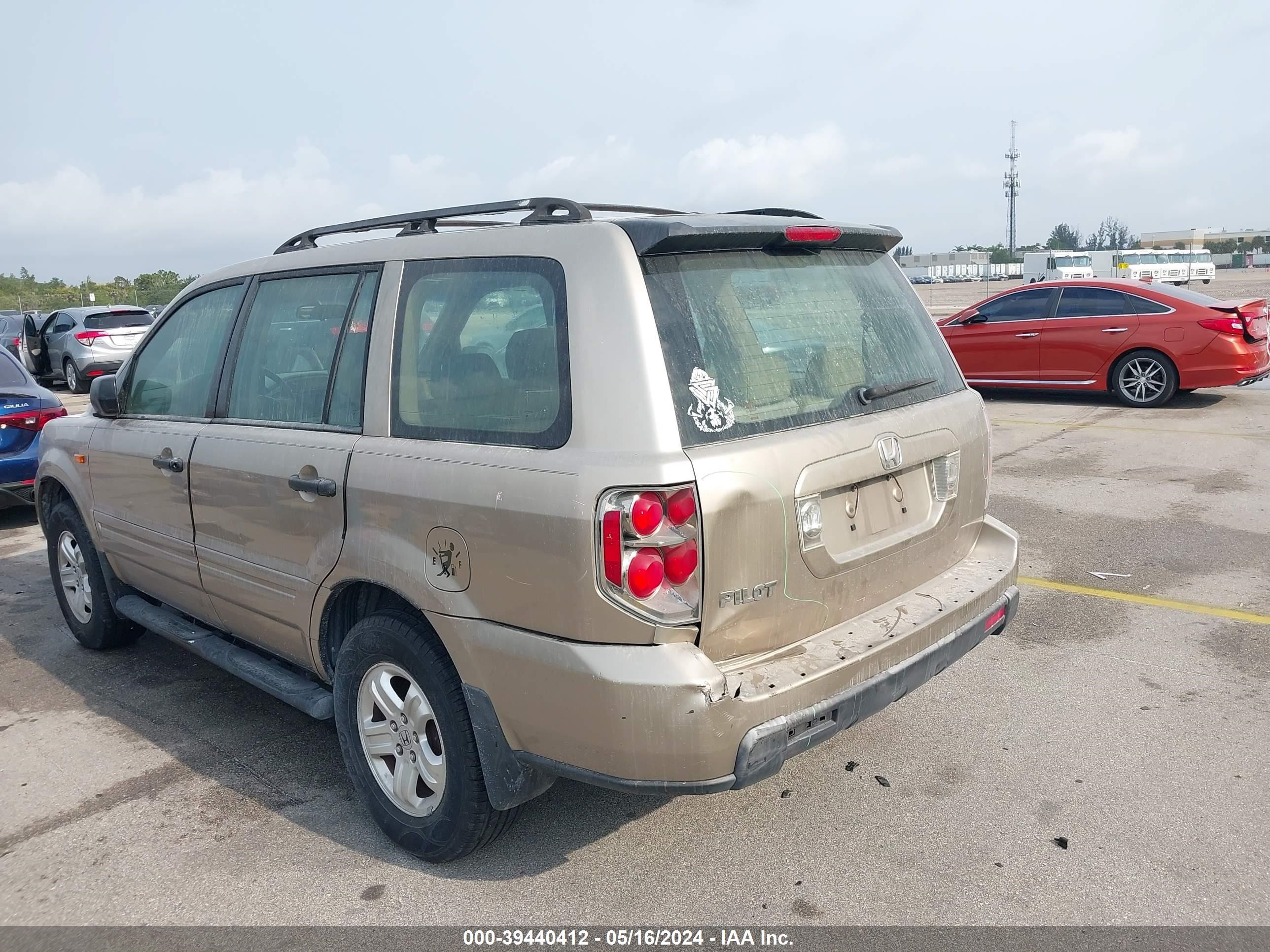 Photo 5 VIN: 5FNYF28126B042819 - HONDA PILOT 