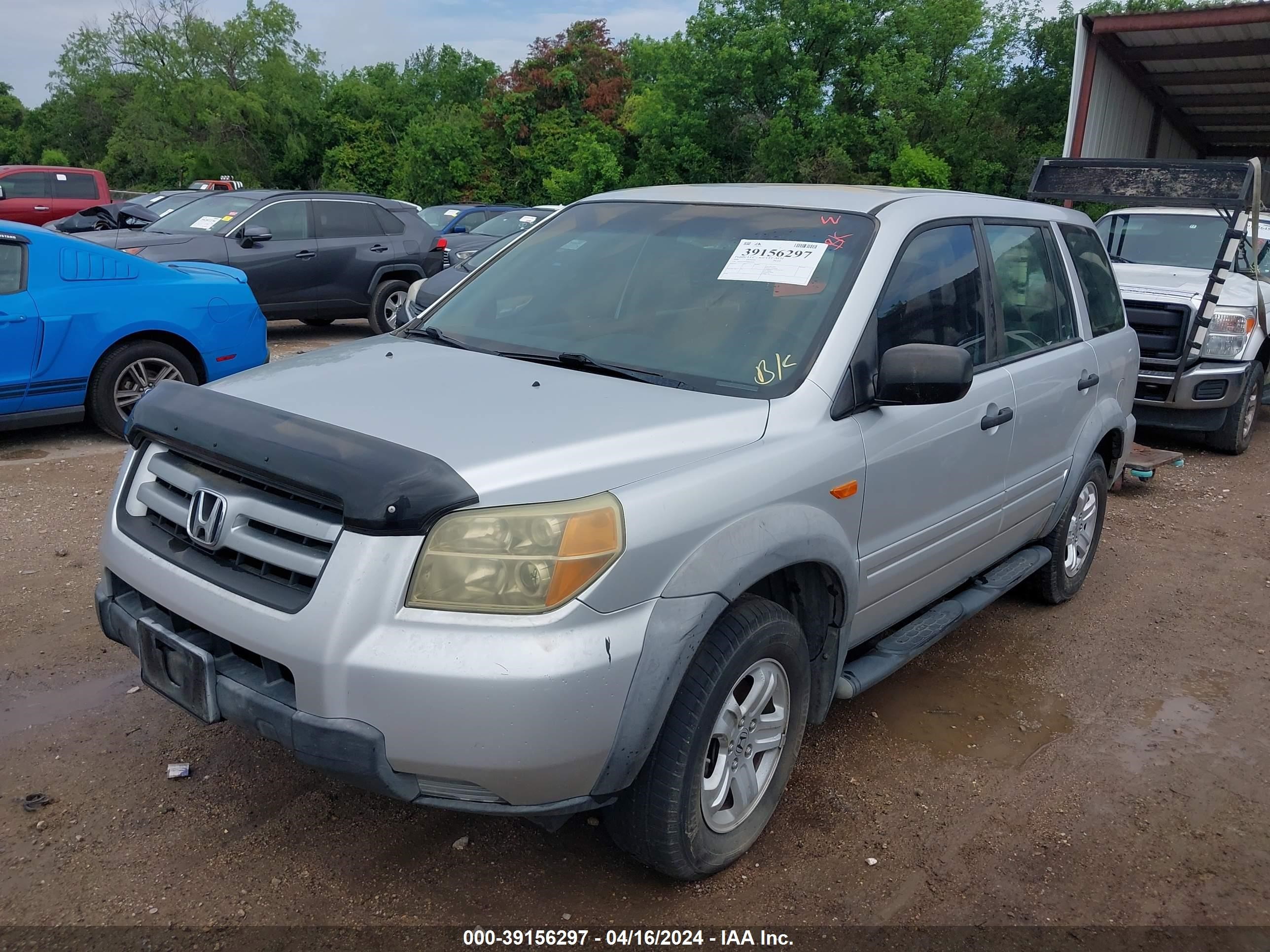 Photo 1 VIN: 5FNYF28196B025628 - HONDA PILOT 