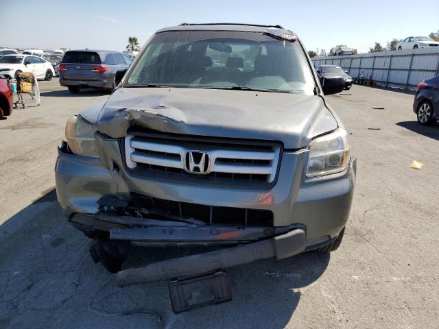 Photo 4 VIN: 5FNYF28197B023945 - HONDA PILOT LX 