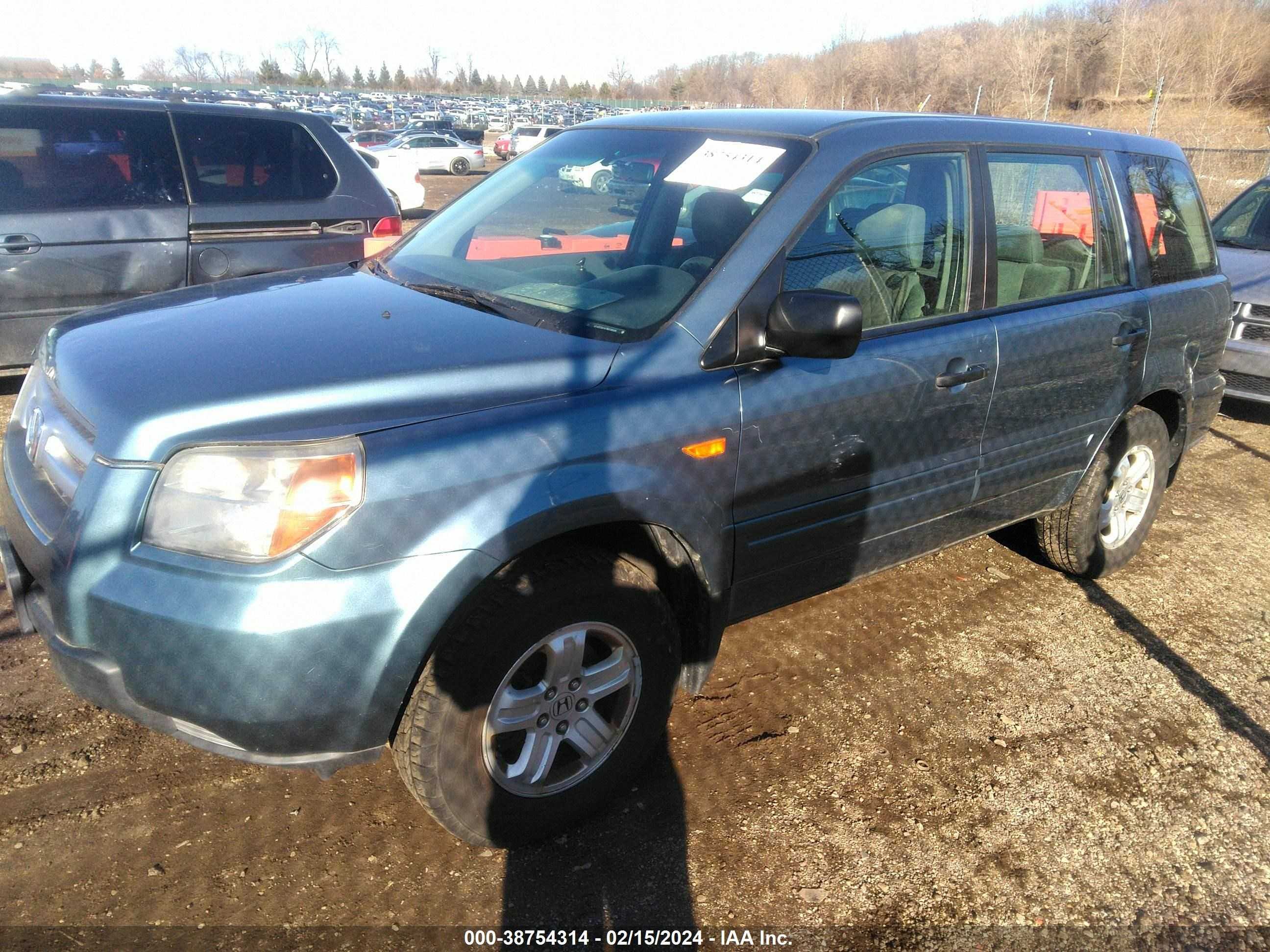 Photo 1 VIN: 5FNYF281X7B018608 - HONDA PILOT 