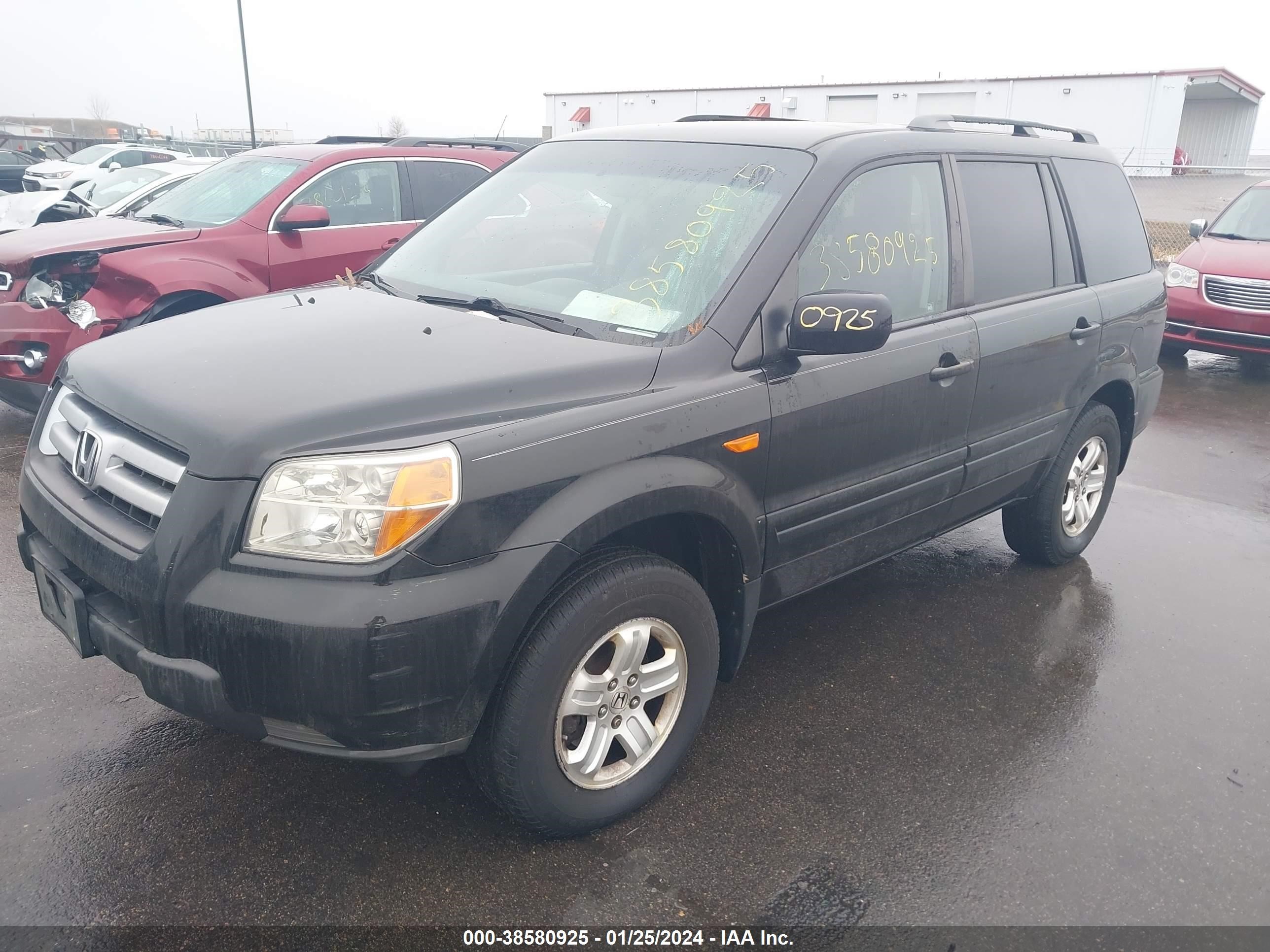 Photo 1 VIN: 5FNYF28208B020250 - HONDA PILOT 