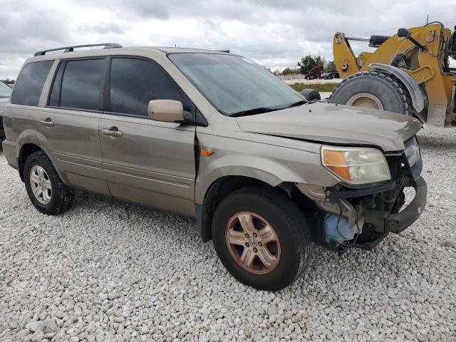 Photo 3 VIN: 5FNYF28218B009502 - HONDA PILOT 