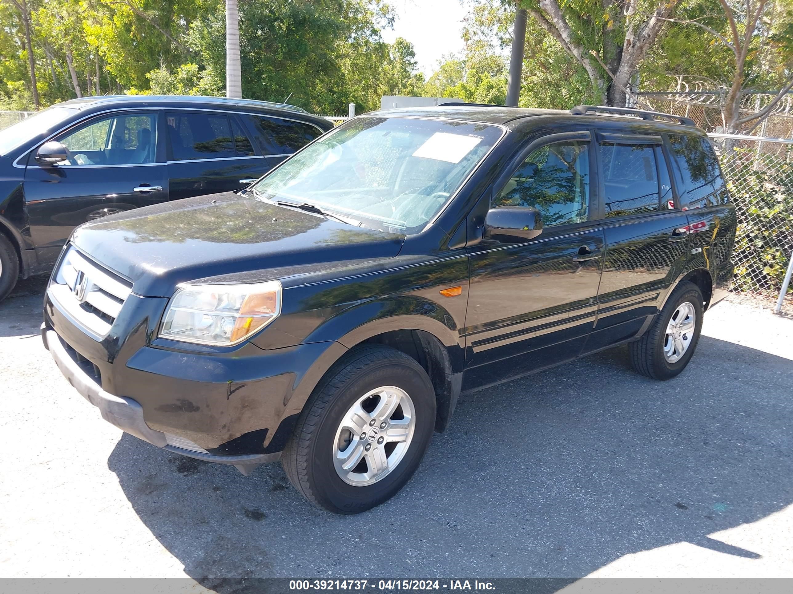 Photo 1 VIN: 5FNYF28248B022079 - HONDA PILOT 