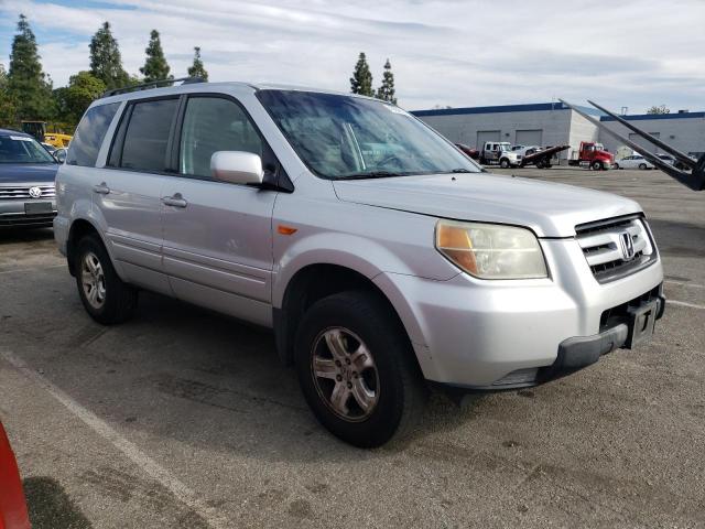 Photo 3 VIN: 5FNYF28258B014055 - HONDA PILOT 