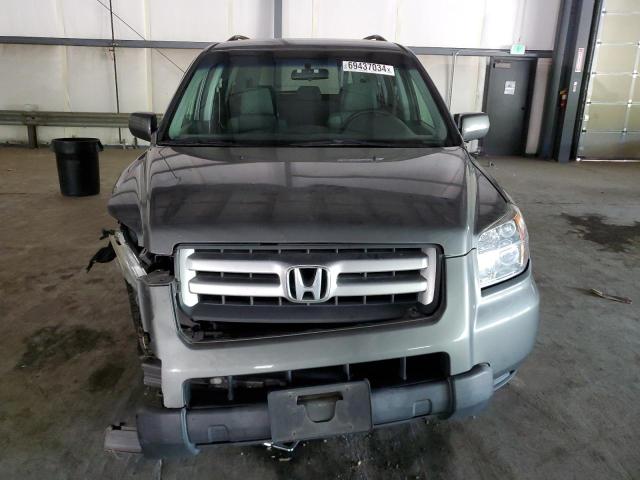 Photo 4 VIN: 5FNYF282X8B029716 - HONDA PILOT VP 