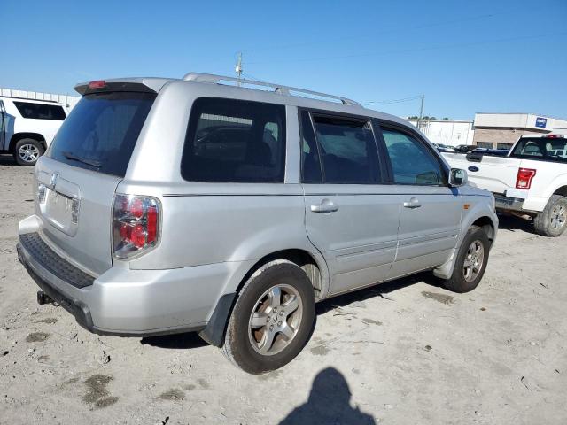 Photo 2 VIN: 5FNYF28308B021519 - HONDA PILOT 