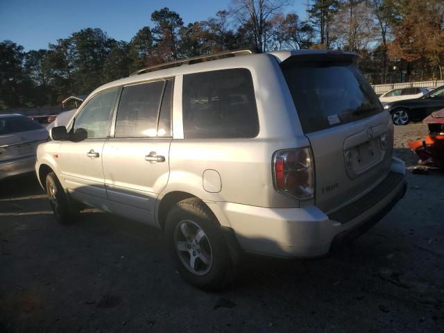 Photo 1 VIN: 5FNYF28348B026755 - HONDA PILOT SE 