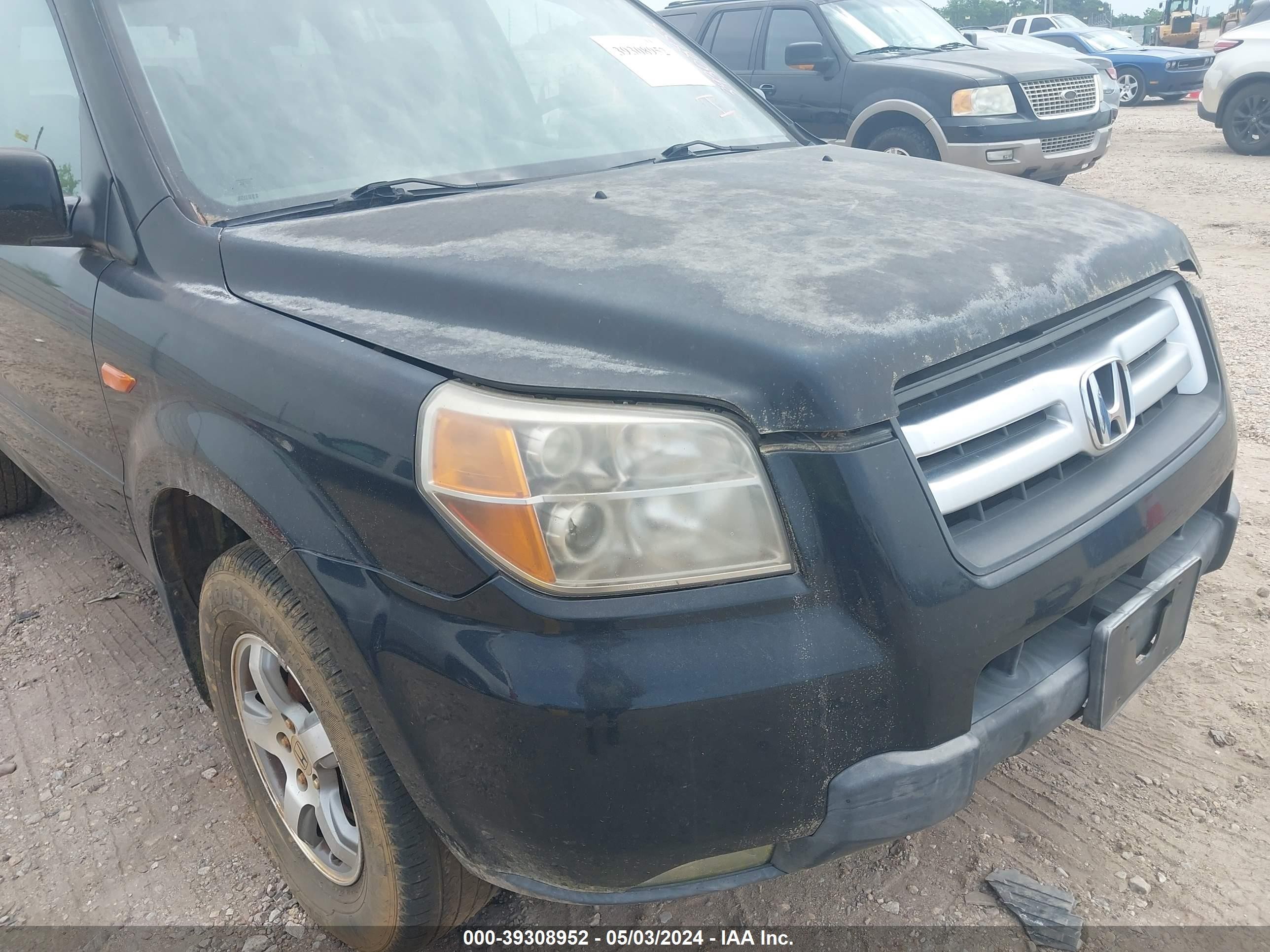 Photo 5 VIN: 5FNYF28398B002533 - HONDA PILOT 